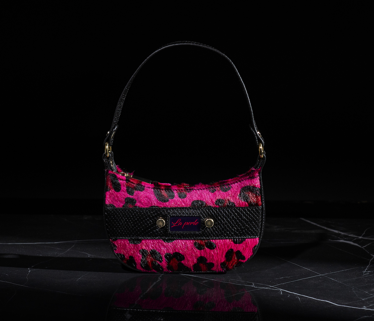 AliveShoes custom shoes